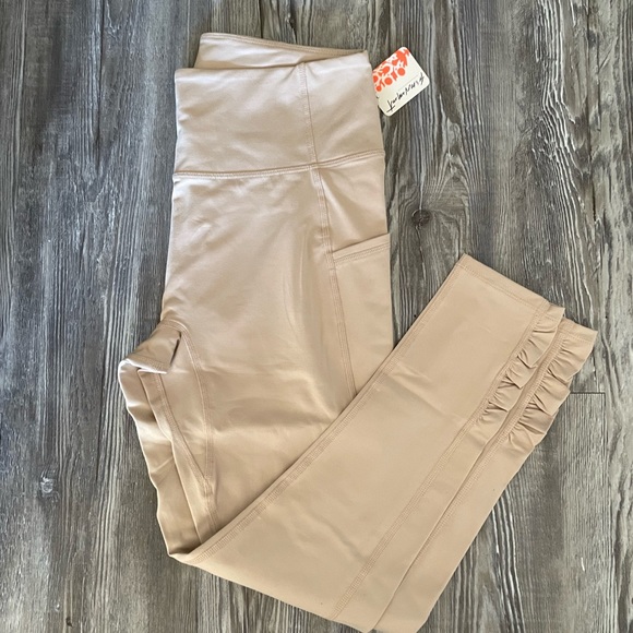 FREE PEOPLE OUT OF YOUR LEAGUE CLAY LEGGINGS - Picture 6 of 8